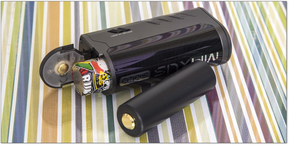 Freemax Maxus Solo 100w Kit battery