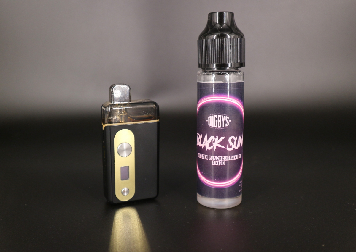 Black Sun by Digbys Juices with pod kit