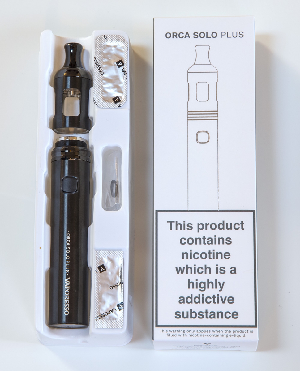 Vaporesso Orca Solo Plus Starter Kit box and contents