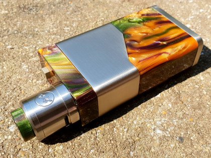 Wismec Luxotic NC Dual 20700 250W Kit with Guillotine V2 RDA Image