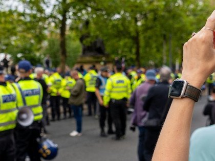 UK Riots Impact Vape Companies Image